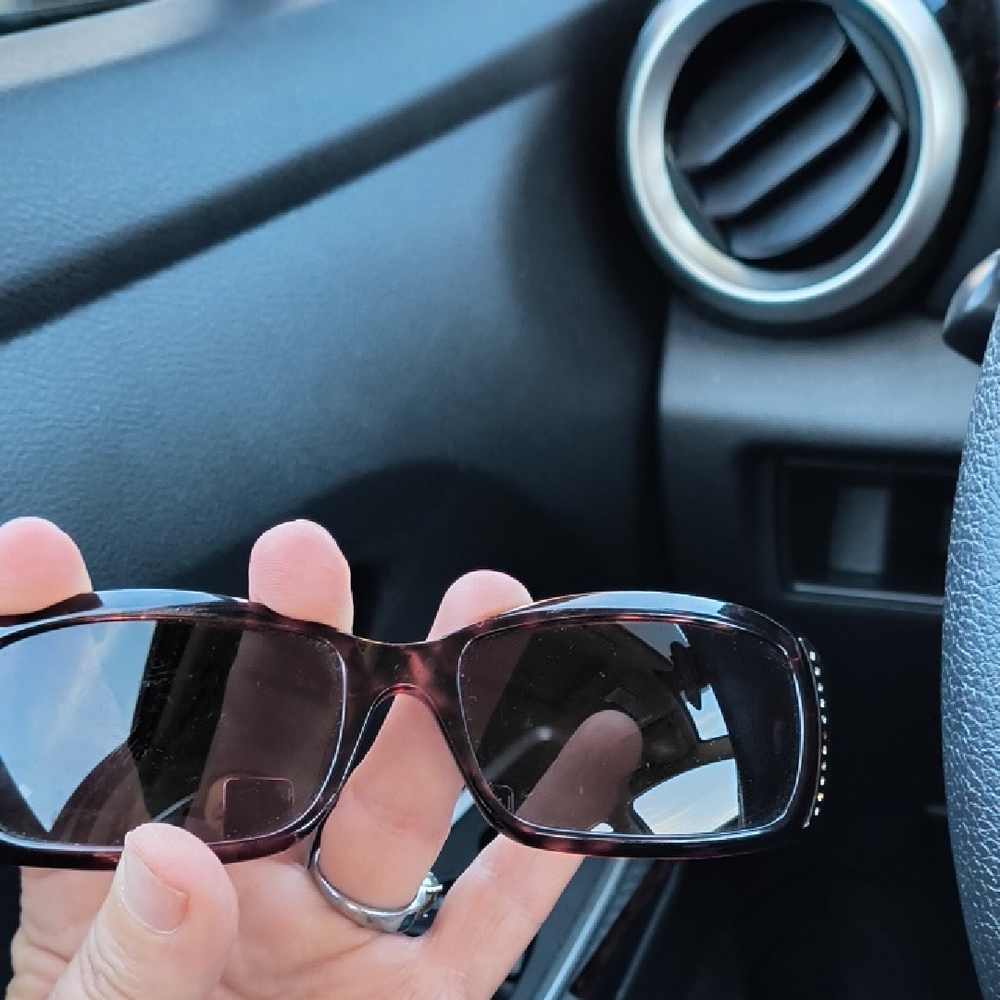Stylish Black Sunglasses